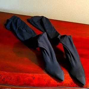 Italian Boots w/ black runner 18"